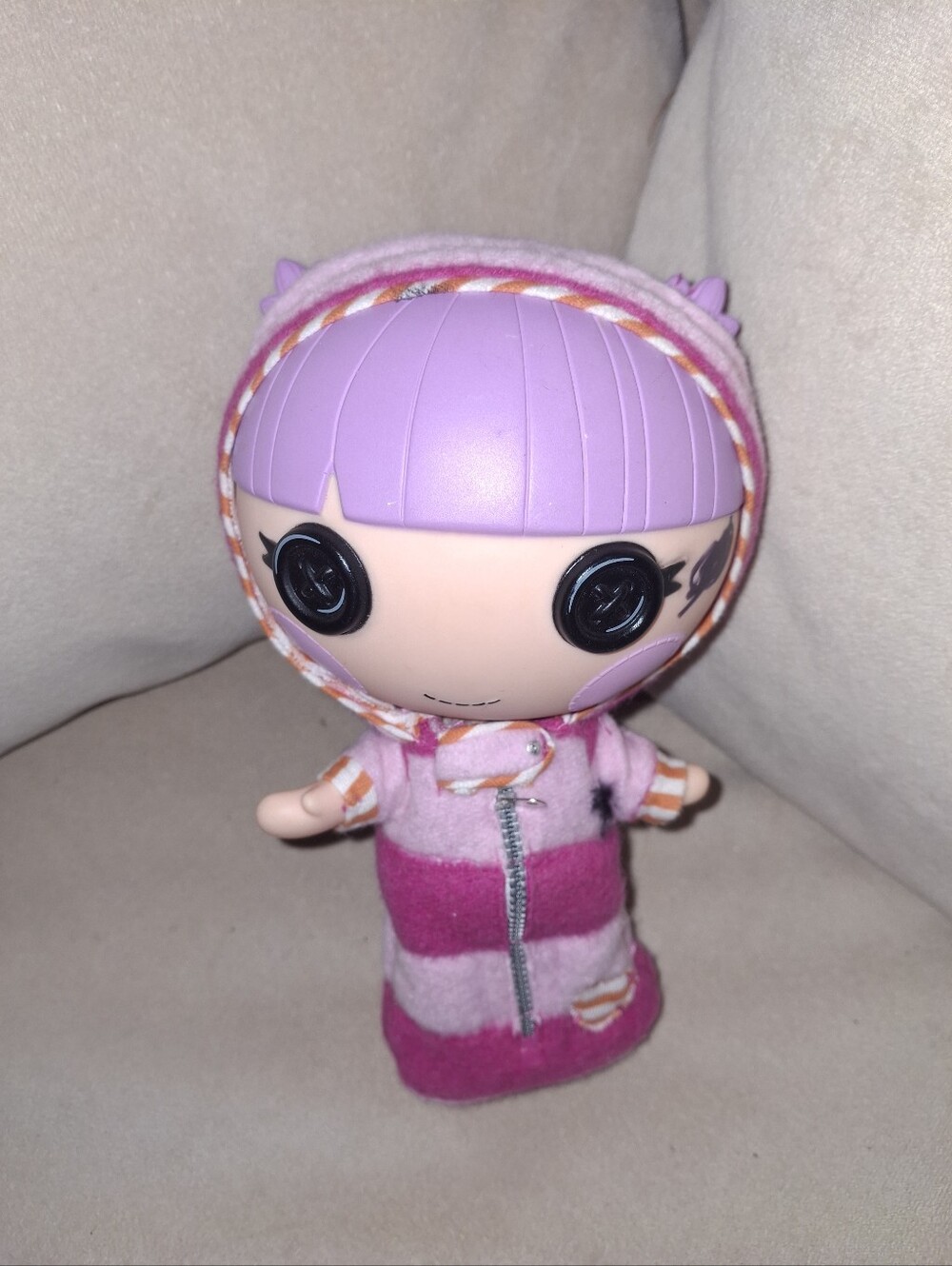 Lalaloopsy 5 inc Pink & Lavender Button-Doll BLACK MARKER SPOTs ON FACE .OUTFIT